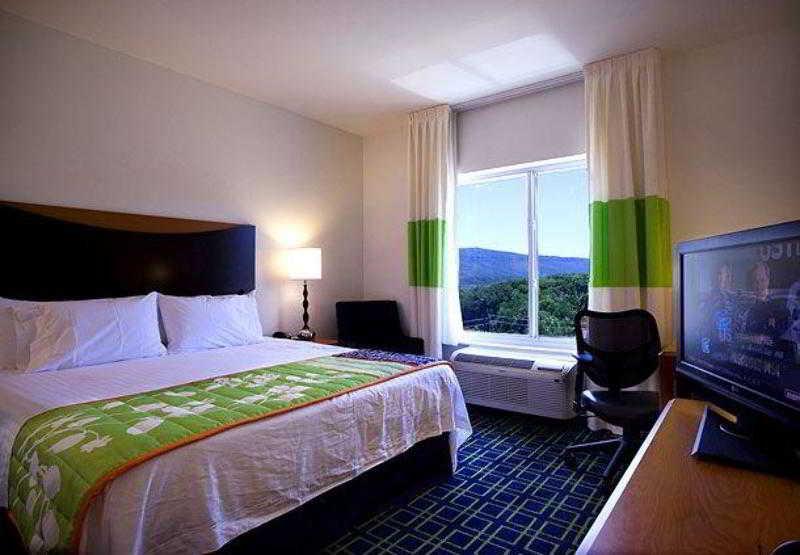 Fairfield Inn & Suites Chattanooga I-24/Lookout Mountain Room photo